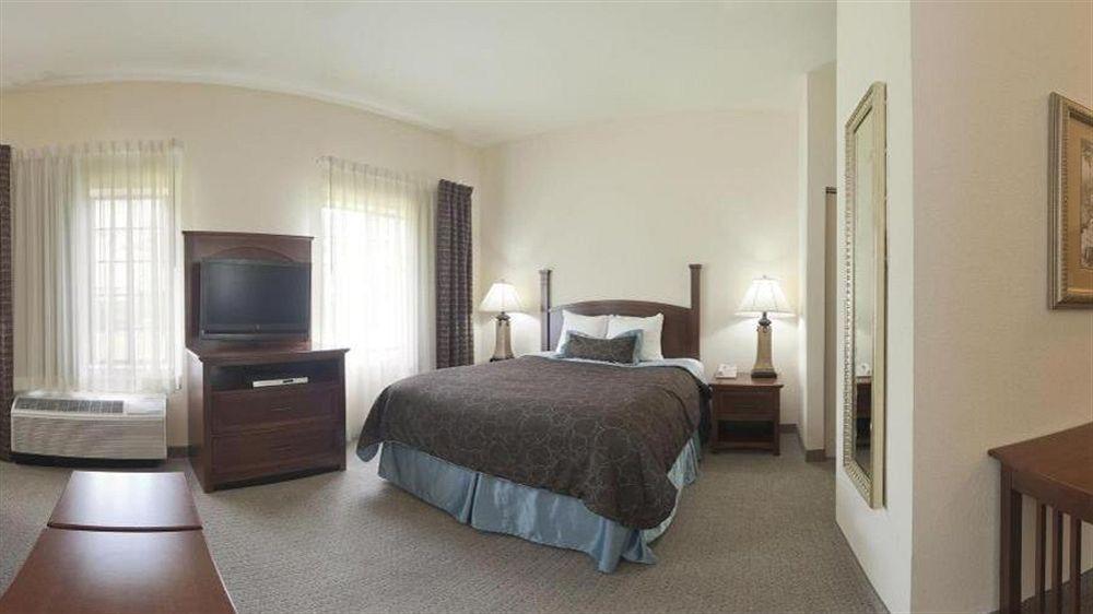 Homewood Suites Jacksonville Deerwood Park Rum bild