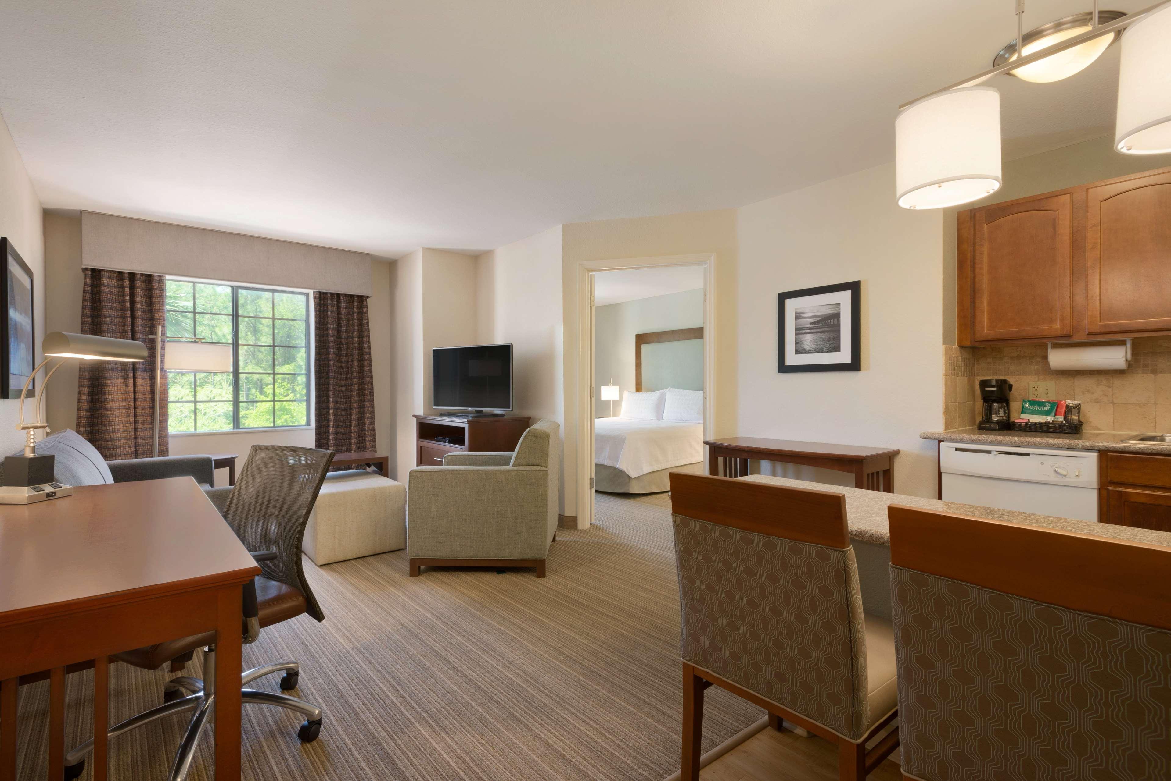 Homewood Suites Jacksonville Deerwood Park Exteriör bild