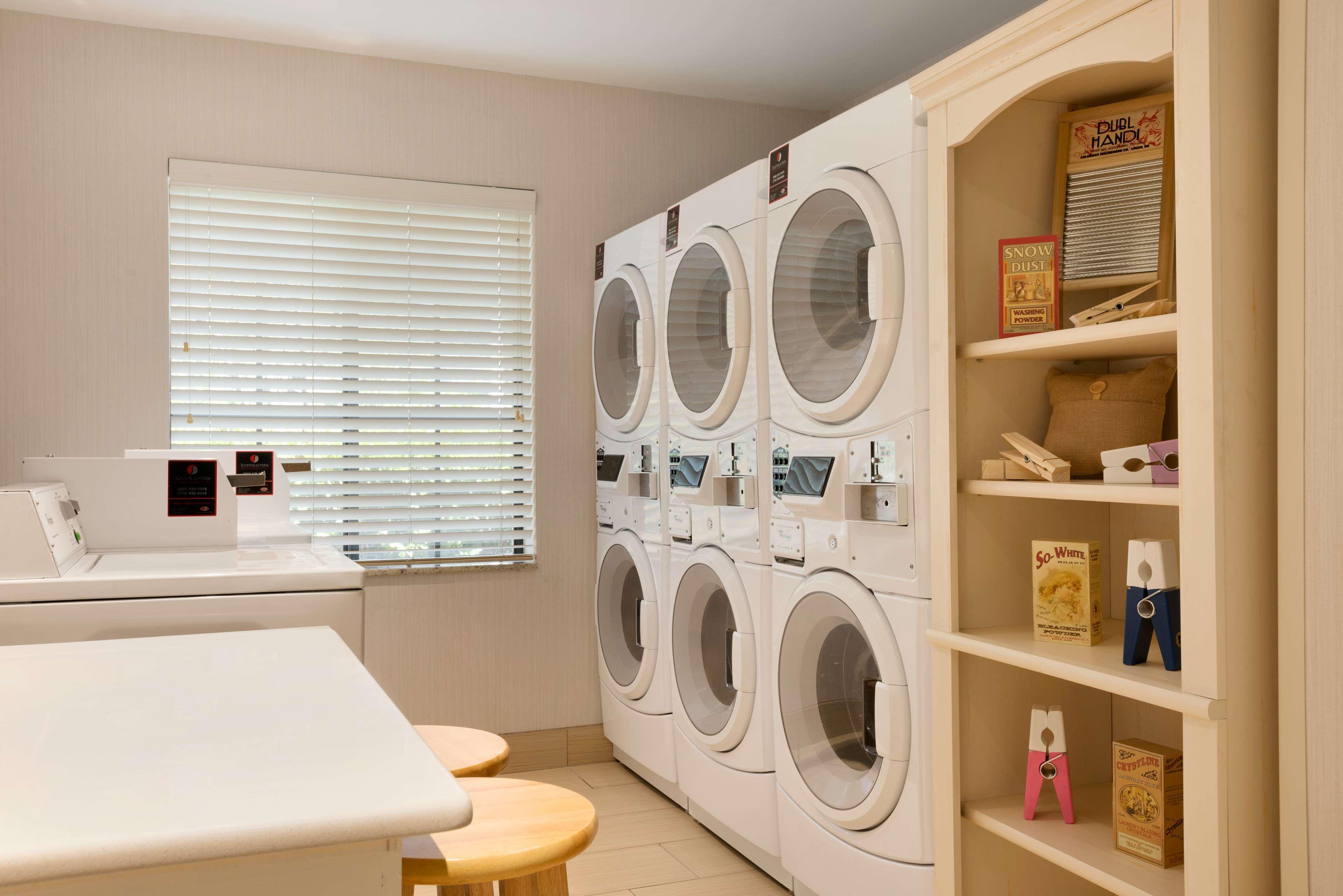 Homewood Suites Jacksonville Deerwood Park Exteriör bild